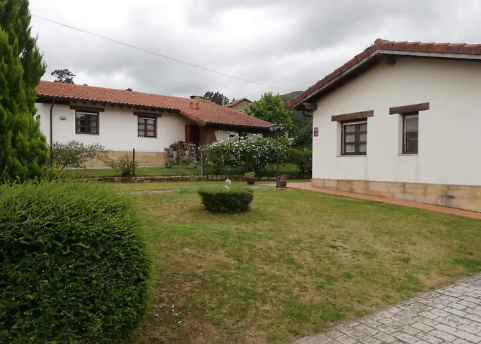 Acogedor Chalet De Tres Habitaciones En El Valle De Cabuerniga, Ideal Familias Grupos Y Mascotas Somos Pet Friendly, Estancia Minima Dos Noches